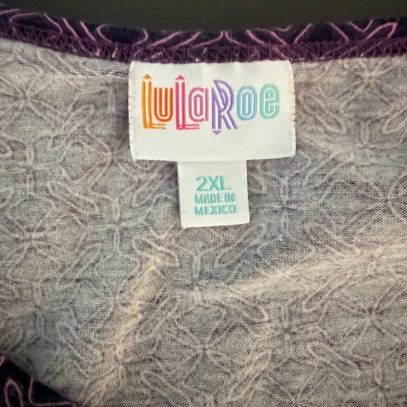 Lularoe Classic T - Picture 2 of 2